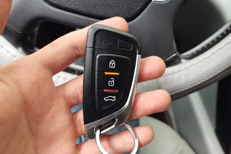 Used Hongqi H7 2013 2.0T Luxury Model
