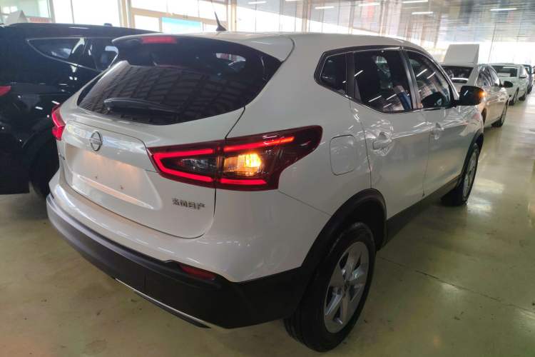 Used Nissan Qashqai 2023 Classic 2.0L CVT XV Comfort Edition
