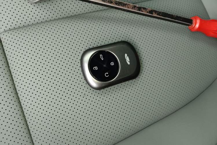 Used Chery Fulwin X3 2025 Model 520 Zhishang Edition