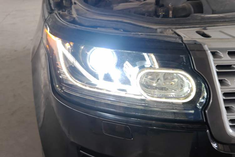 Used Land Rover Range 2016 3.0 SC V6 Vogue Extended Version
