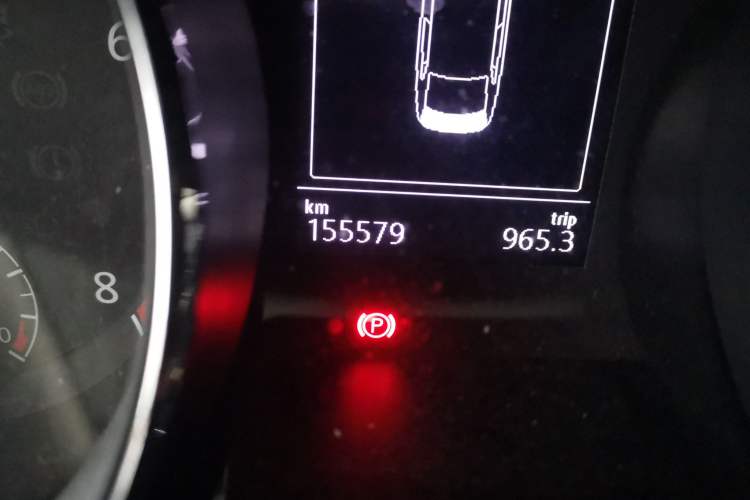 Used Volkswagen Lamando 2017 280TSI DSG Comfort Edition Odometer Close Up