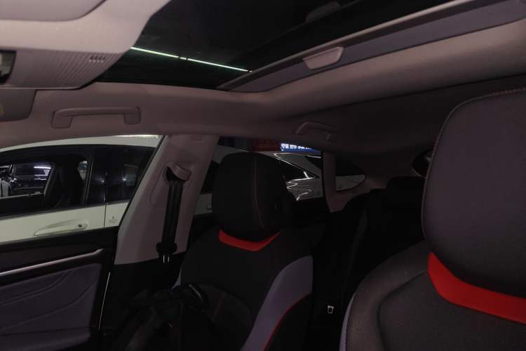 Used Volkswagen Lamando 2022 Lingdu L 280TSI DSG Spicy Edition Headliner