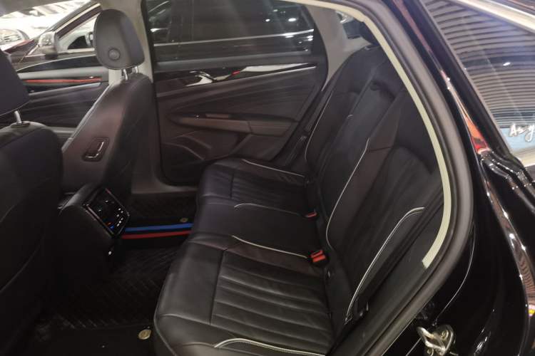 Used Volkswagen Passat 2022 330TSI Starry Elite Edition
