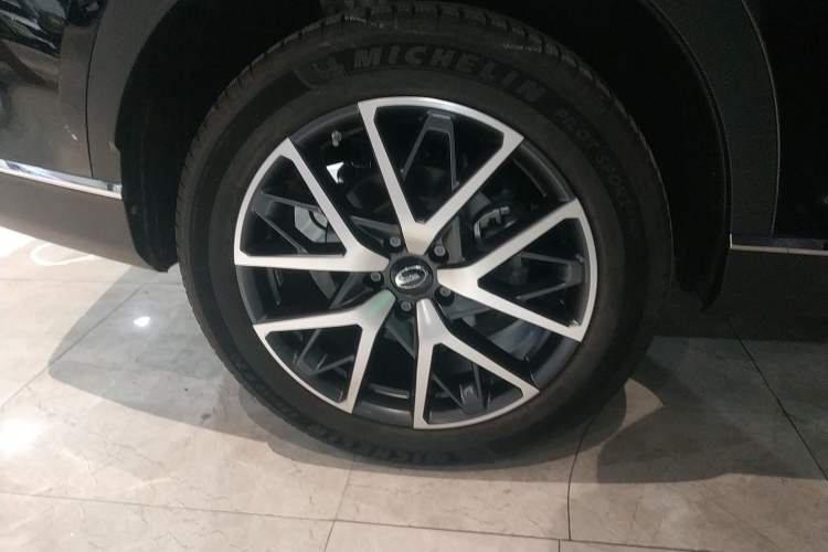 Used GAC Trumpchi GS8 2024 Linghang Series 2.0 TGDI Four-Wheel Drive Luxury Smart Connectivity Version Exterior 8