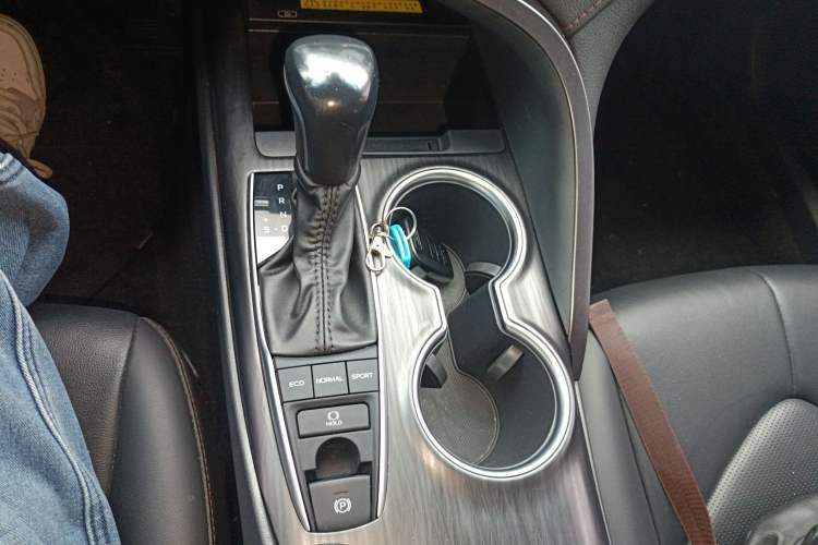 Used Toyota Camry 2021 2.5G Luxury Edition