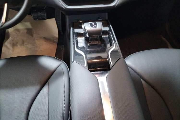 Used Hongqi E-QM5 2023 Revised Version Basic Travel Edition