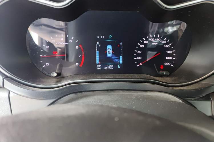 Used Zotye Z560 2017 1.5T CVT Luxury Model
