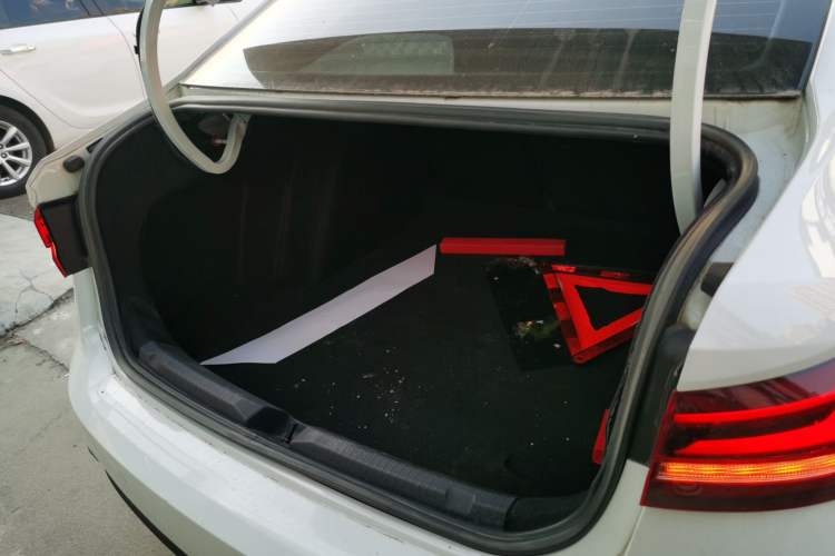 Used Volkswagen Lavida 2023 Revised 1.5L Automatic DeYi Edition
