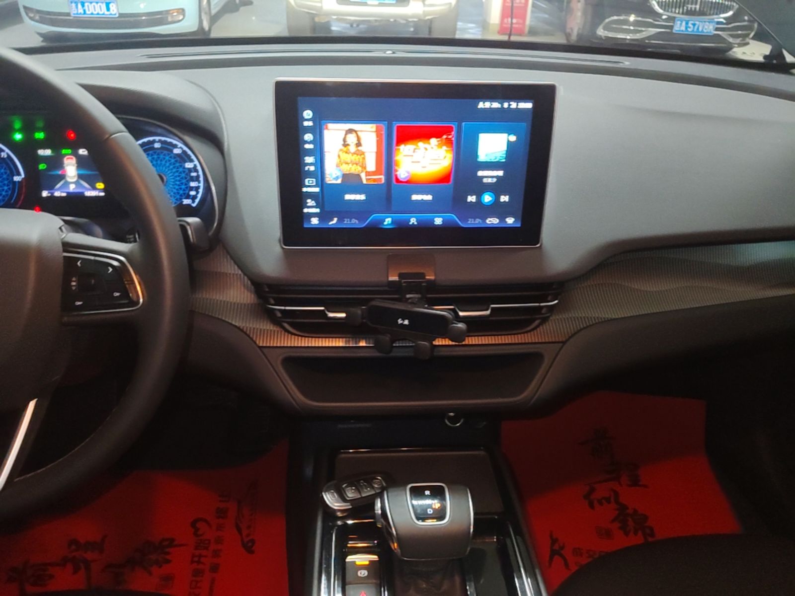 Hongqi E-QM5 2024 450km Range Commuter Version — снимка 15