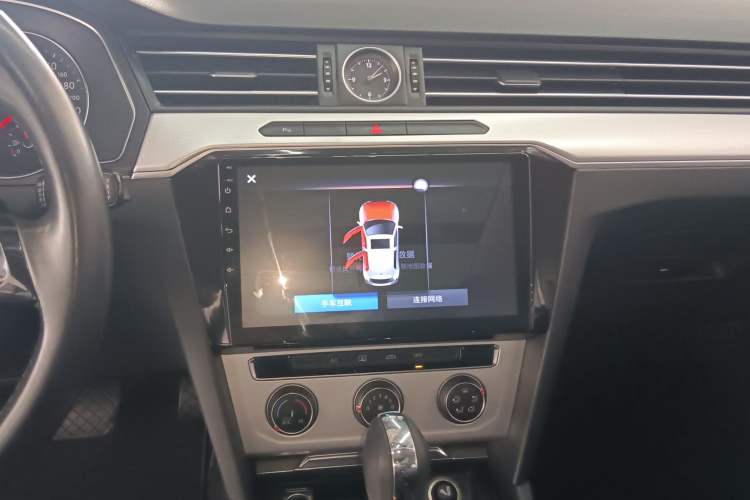 Used Volkswagen Magotan 2018 280TSI DSG Comfort Model Audio And AC Panel