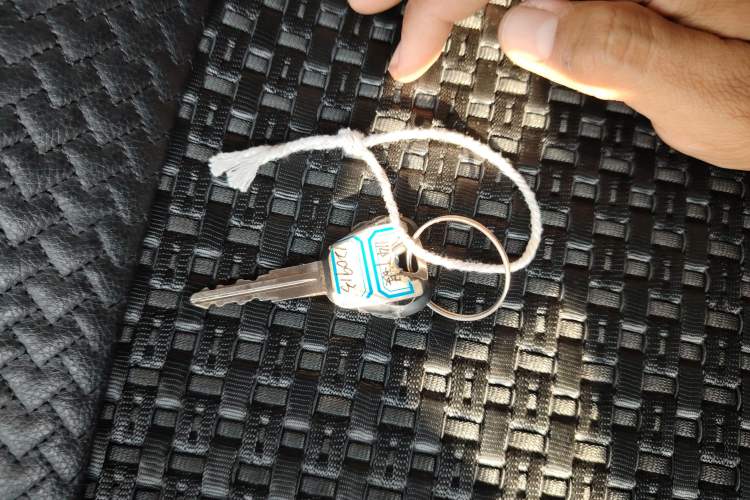 Used Wuling Zhiguang Small Truck 2023 1.5L Double-Cab LAR