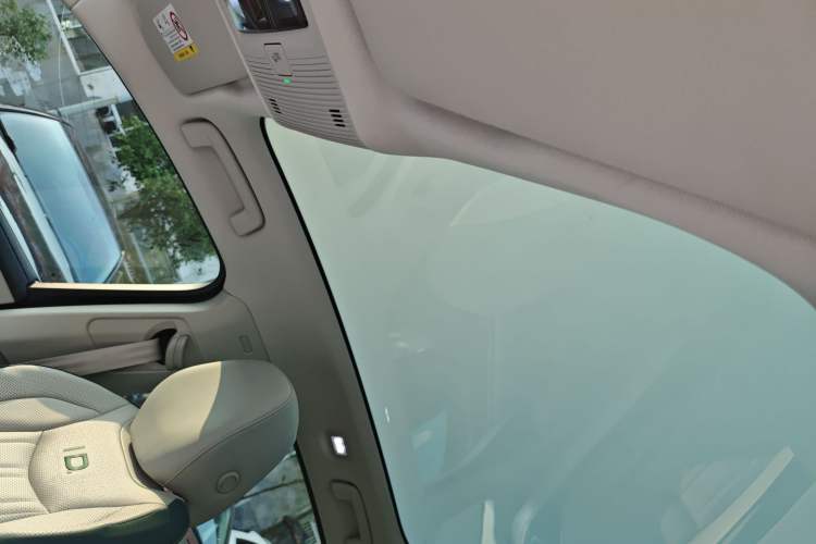 Used Volkswagen ID.7 VIZZION 2024 First Edition Headliner