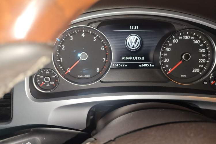 Used Volkswagen Touareg 2011 3.0 TSI Comfort Version