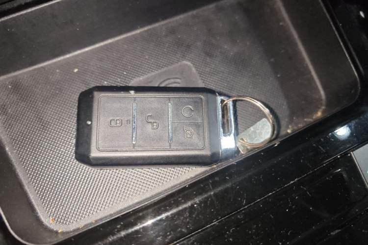 Used BYD Yuan New Energy 2019 EV360 Smart Connect Enjoyment Model Vehicle Key