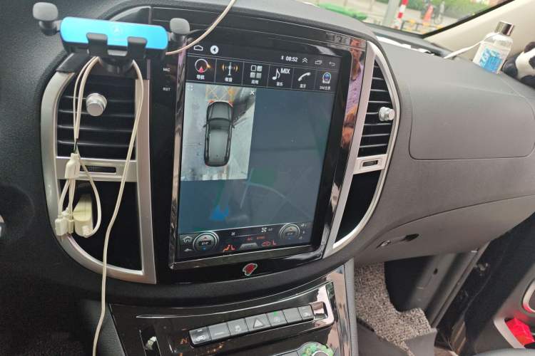 Used Mercedes-Benz Vito 2020 2.0T Business Version 7 Seats Audio And AC Panel