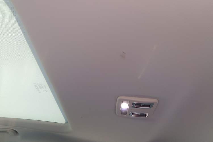 Used Jaguar XE 2018 2.0T 250 PS Two-Wheel-Drive R-Sport Sport Edition
