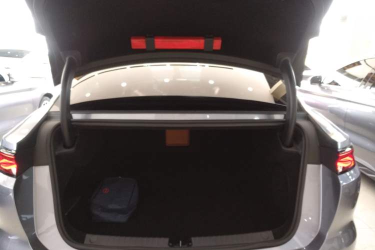 Used BYD Han L 2025 DM-i 200KM LiDAR Luxury Model