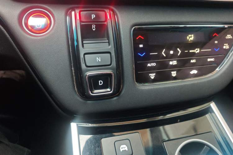 Used Honda Elysion 2022 2.0L eHEV Luxury First Edition