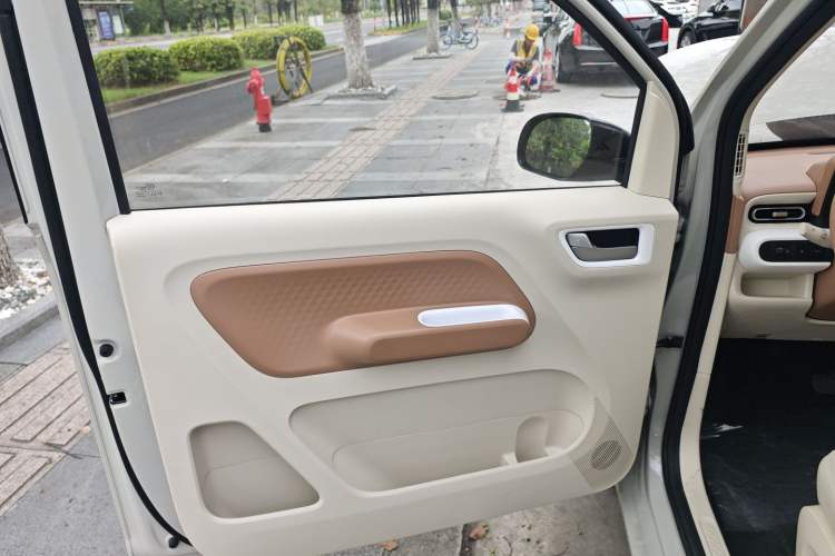 Used Wuling Hongguang MINIEV 2024 3rd Generation 215km Youth Edition