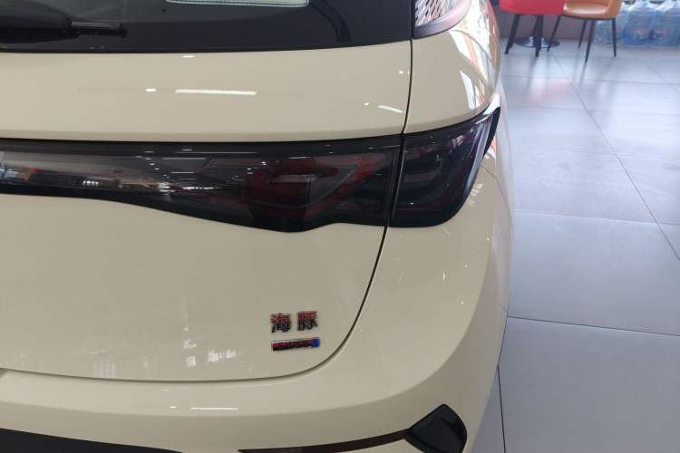 Used BYD Dolphin 2025 Intelligent Driving Version 410 km Fashion Edition