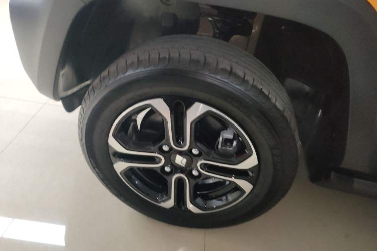 Used Baojun Spark 2023 Flagship Edition Exterior 4