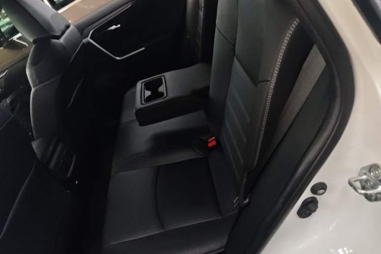 Used Toyota RAV4 2021 2.0L CVT 4x4 Style PLUS Edition