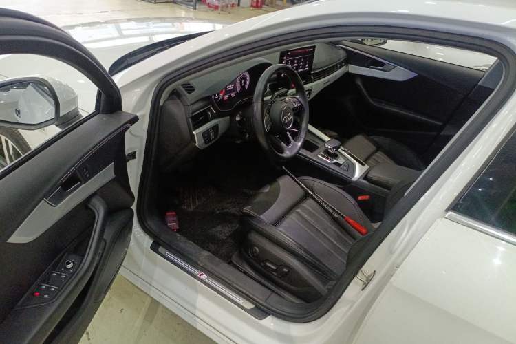 Used Audi A4L 2020 40 TFSI quattro Luxury Dynamic Model Driver Seat