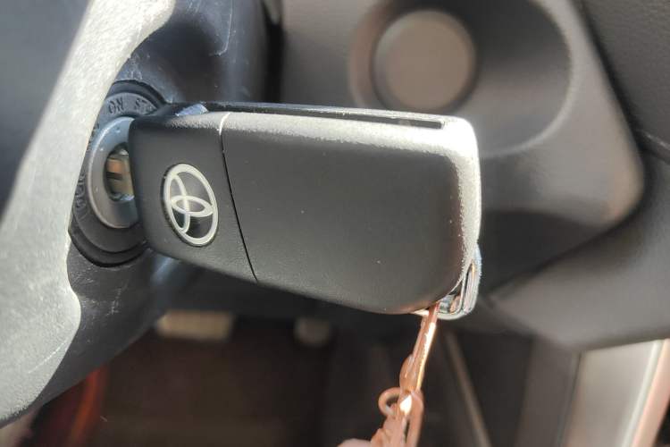 Used Toyota Corolla Cross 2023 2.0L Pioneer Edition
