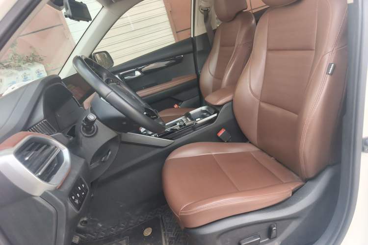 Used Kia Sportage R 2021 Ace 2.0L Splendid Edition Left Front Seat