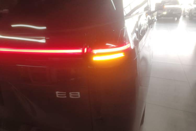 Used GAC Trumpchi E8 2024 Honor Series 2.0L Honor Edition Right Rear Taillight