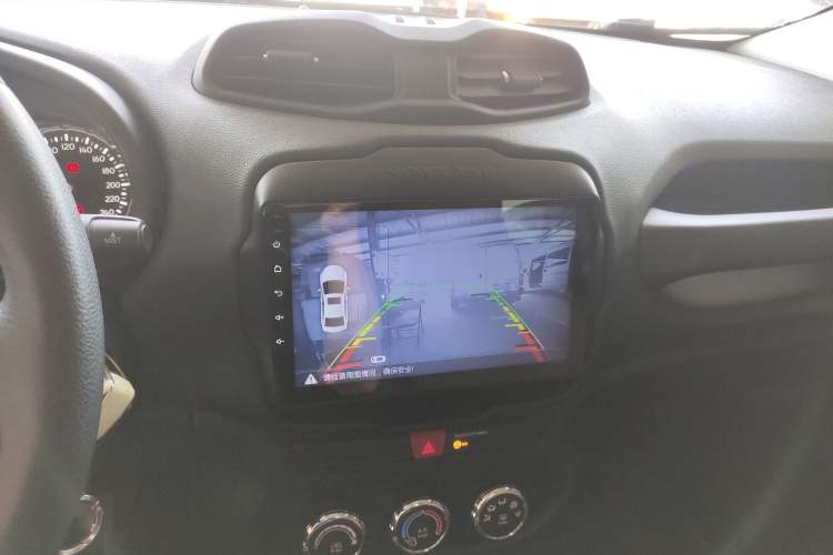 Used Jeep Renegade 2017 180T Automatic Kinetic Edition+
