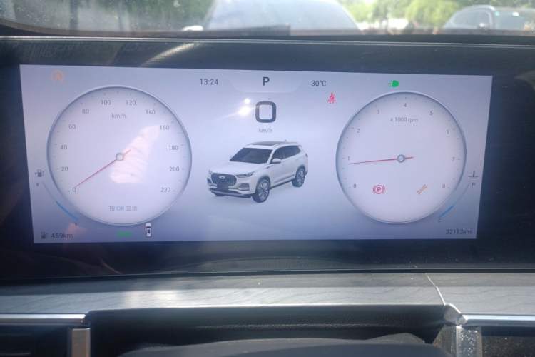 Used Chery Tiggo 8 PLUS 2024 Champion Edition 290TGDI DCT Deluxe Version 5-Seater
