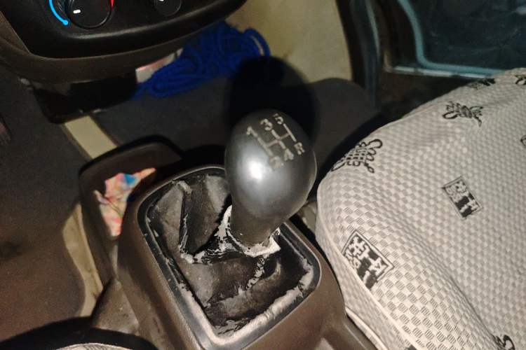 Used Wuling Rongguang 2019 1.2L S Van Utility Model with 2 Seats