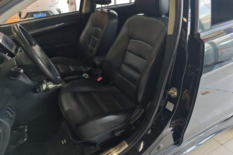 Used Mitsubishi Lancer EX 2014 Racing Edition 1.8L CVT Comfort Model