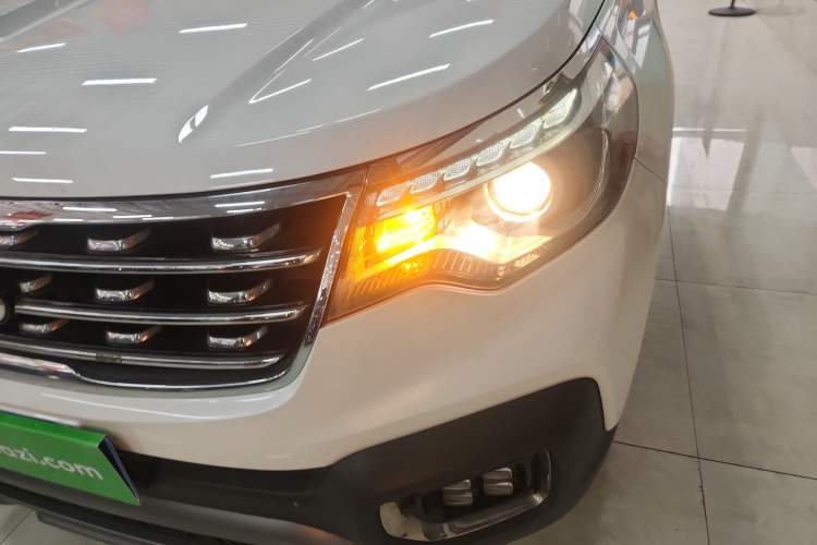 Used Kia Sportage R 2018 2.0L Automatic Smart Luxury Version China V Standard
