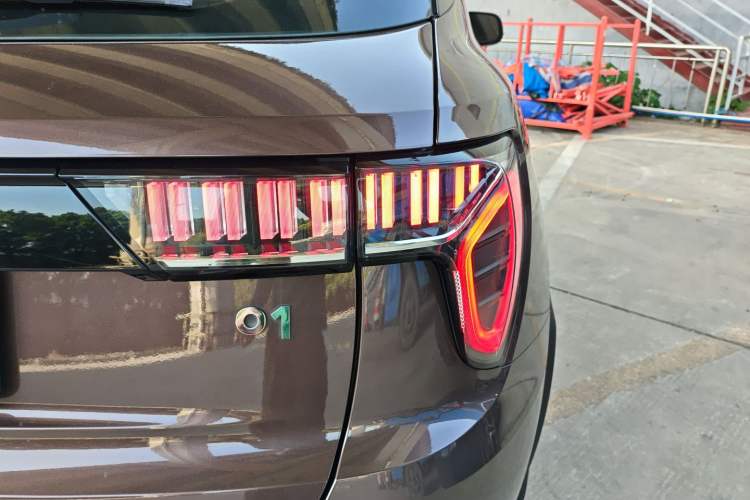 Used Lynk & Co 01 2018 2.0T Two-Wheel-Drive + Version