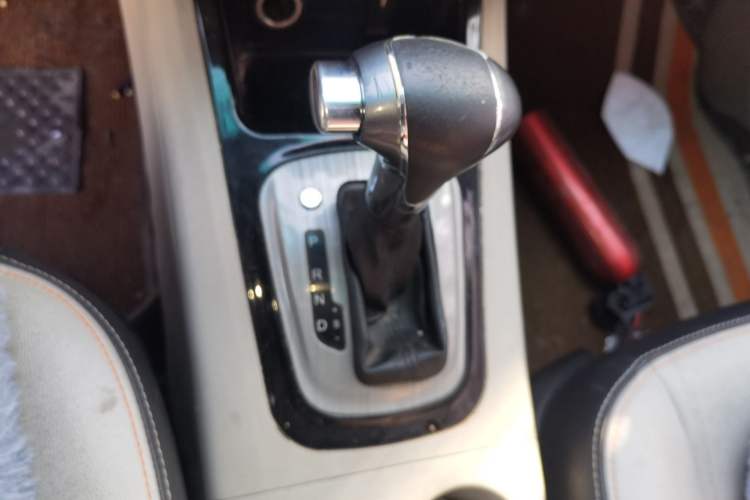 Used FORTHING Joyear XV 2015 1.6L CVT Comfort Model