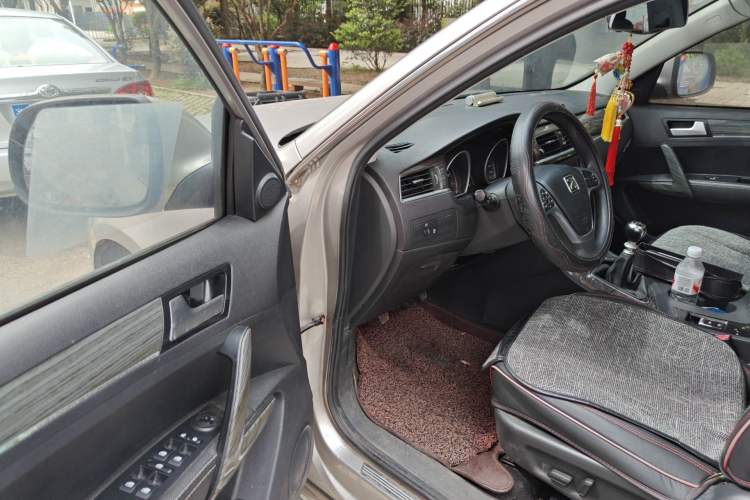 Used Zotye T600 2014 1.5T Manual Elite Edition
