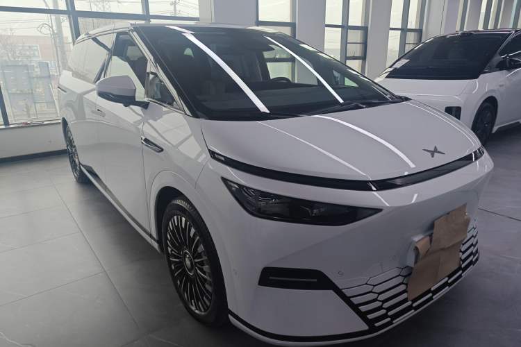 Used XPeng X9 2025 740 Ultra-Long Range Max