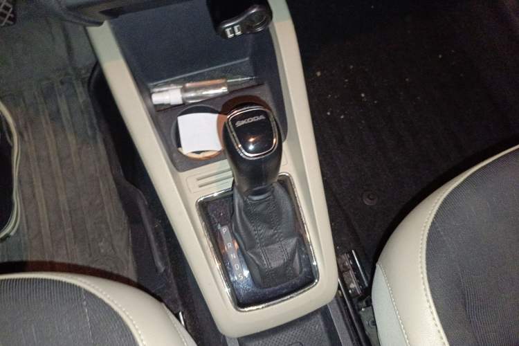 Used Skoda Fabia 2015 1.4L Automatic Chuanxing Edition
