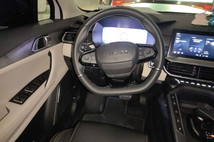 Used Lynk & Co 06 EM-P 2022 PHEV Shero Pink Special Edition
