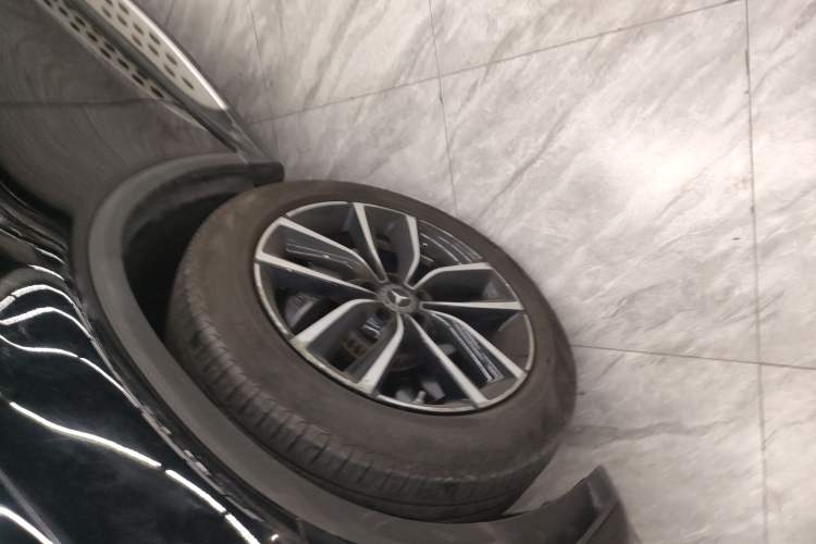 Used Mercedes-Benz GLC 2022 Refreshed GLC 300 L 4MATIC Dynamic Edition
