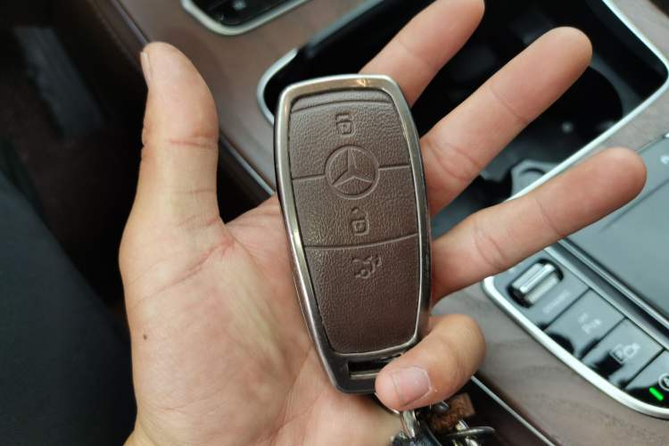 Used Mercedes-Benz E-Class 2021 E 300 L Luxury Model Vehicle Key