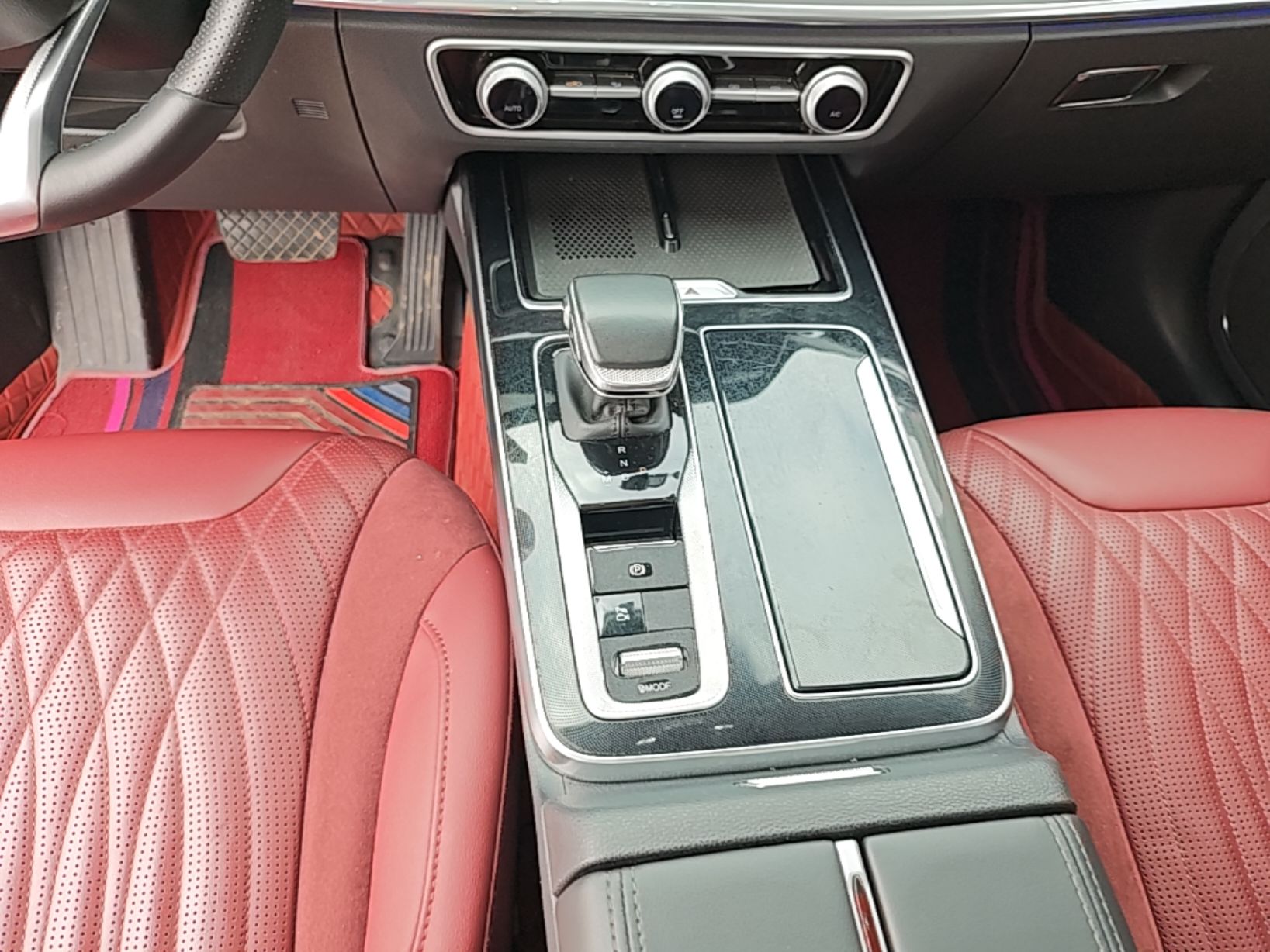 Hongqi HS5 2023 2.0T Four-Wheel Drive Flagship Pro Edition - Chinese Trim Xiang — снимка 16