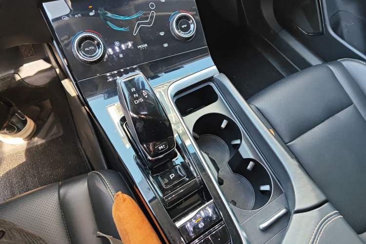 Used Bestune B70 2022 Third Generation 1.5T Automatic Premium Edition
