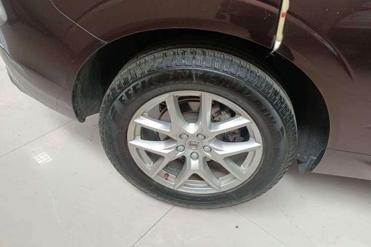 Used Volvo XC60 2019 T5 4x4 Smart Edition China VI Standard Right Rear Wheel Hub