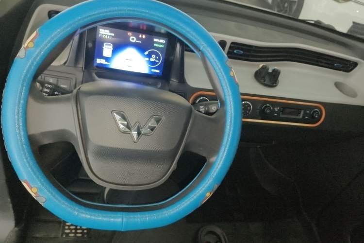 Used Wuling Hongguang MINIEV 2020 Freedom Version Lithium Iron Phosphate
