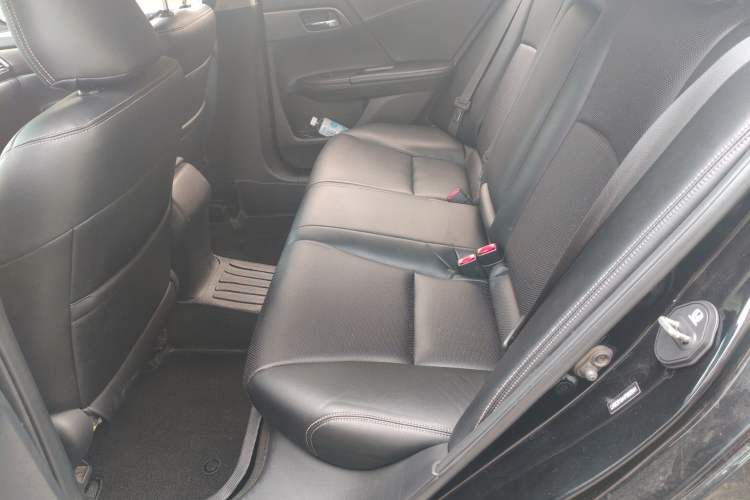 Used Honda Accord 2015 2.0L LX Comfort Edition