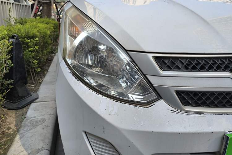 Used Wuling Rongguang V 2015 1.2L Practical Model
