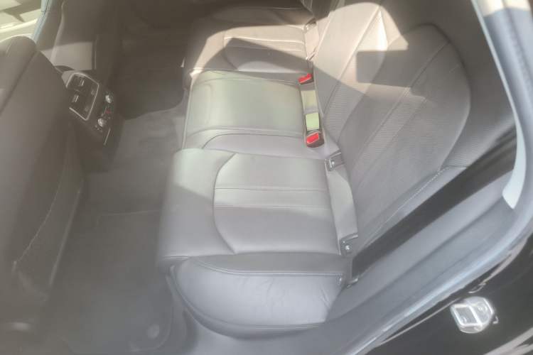 Used Audi A6L 2018 30th Anniversary Edition 45 TFSI quattro Luxury Model Left Rear Seat